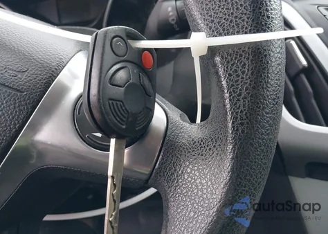 2012 Ford Focus Se из США, поврежденный, VIN 1FAHP3F29CL404674